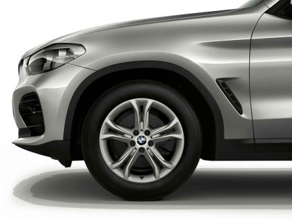 Originální zimní sada BMW X3 G01 a X4 G02 STYLING 688 v rozměru 7x18 ET22 včetně zimních pneumatik 225/60 R18 104H XL Pirelli Winter Sottozero 3 XL X * a čidel tlaku RDCi