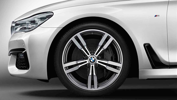 Letní sada BMW 7 G11 STYLING 648 8,5x20 a 10x20 s pneu 245/40 R20 a 275/35 R20 RSC a čidel tlaku RDC