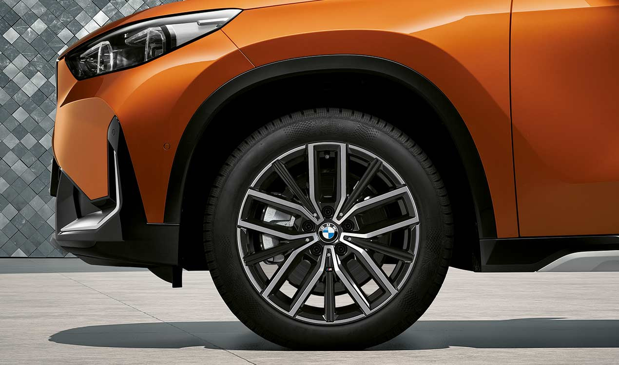 Originální zimní sada BMW X1 U11 STYLING M838 v rozměru 7,5x18 ET 50 včetně zimních pneumatik 225/55 R18 102H XL Pirelli CintuRato Winter 2* MO a…