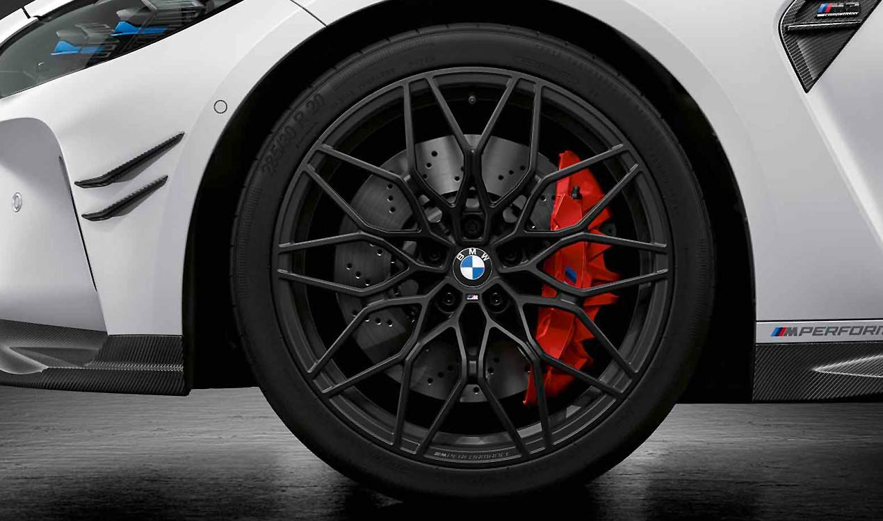 Originální letní sada BMW M3 G80 a M4 G82 STYLING M1000 černá barva v rozměrech 9,5x20 ET20 a 10,5x21 ET20 včetně letních pneumatik 285/30 ZR20 99Y XL…
