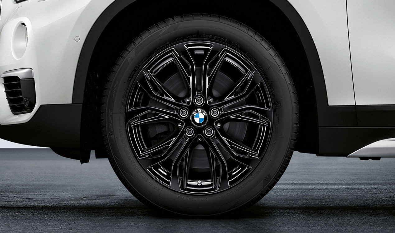 Originální letní sada BMW X1 F48 a X2 F39 STYLING 566 v rozměrech 7,5x18 ET51 včetně letních pneumatik 225/50 R18 95W Continental Premium Contact 6*…