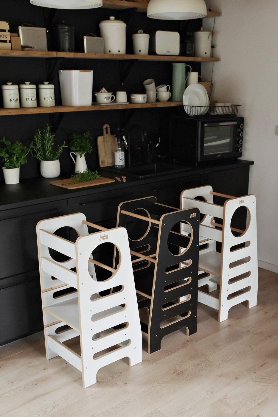 Učiaca veža montessori kitchen helper m grey