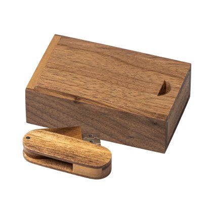 darkova krabicka s USB flashdiskem hranata orech 1