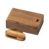 darkova krabicka s USB flashdiskem hranata orech 1