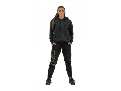 845 black2