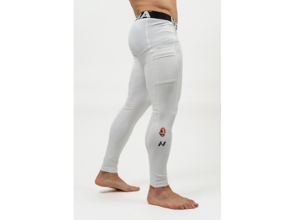 708 white zoom 01