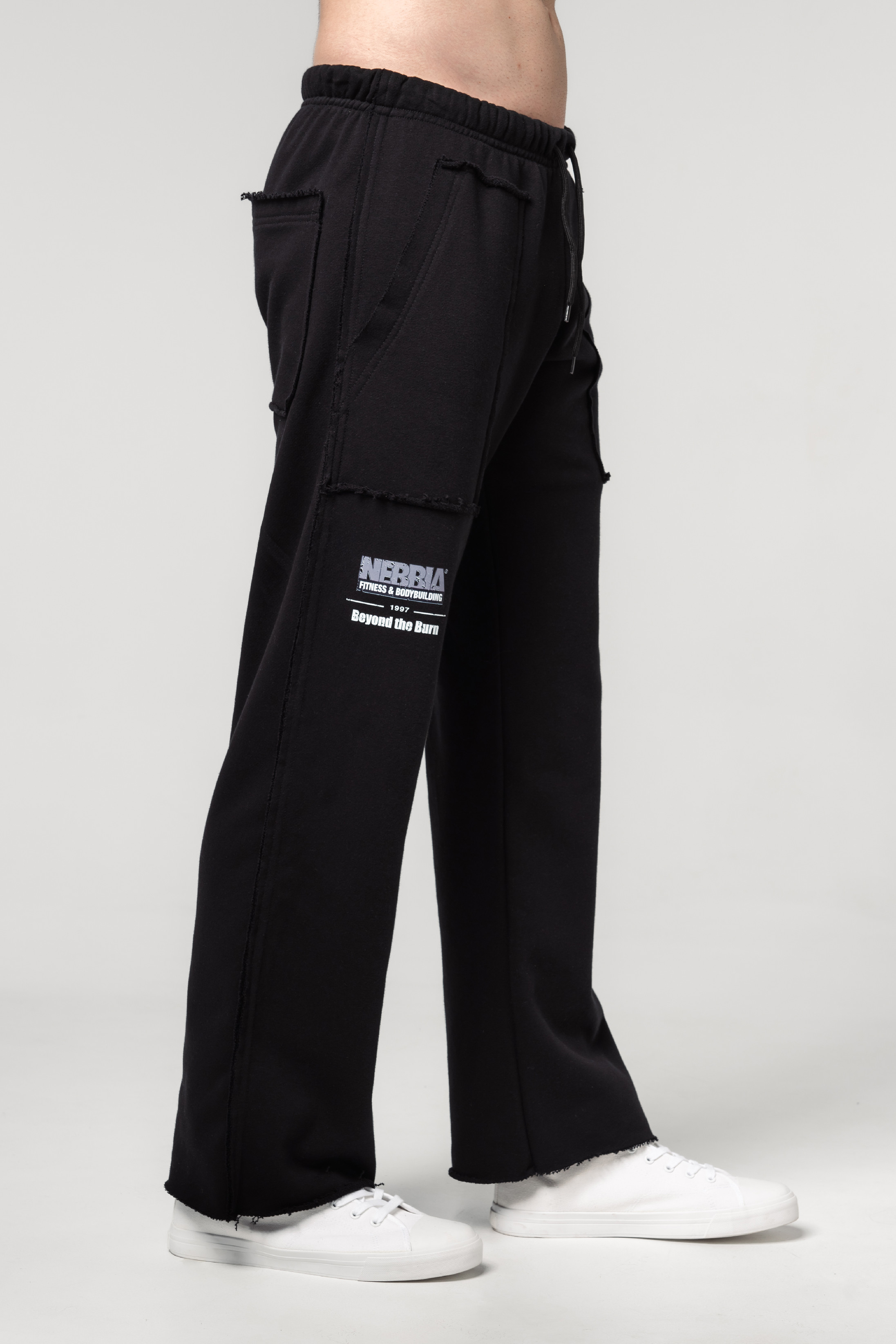 NEBBIA Bench Talks Tepláky s kapsami No Shortcuts 364 Black Barva: Černá, Velikost: XXL