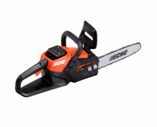 Tipy na záhradné ručné náradie, ktoré vám uľahčí prácu