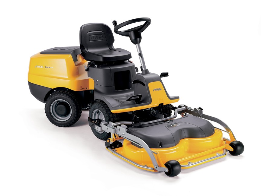 záhradný traktor bez koša STIGA PARK 220