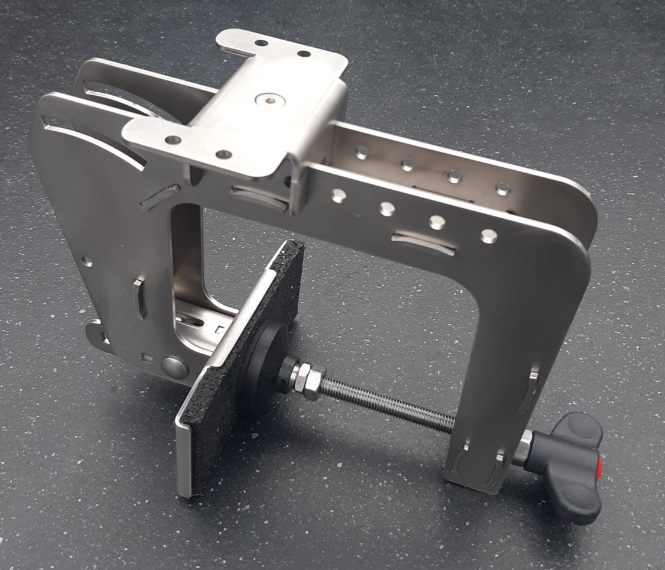 KED Klemmhalter 7 cm šířka úchytu pro KED Flex Geberstange