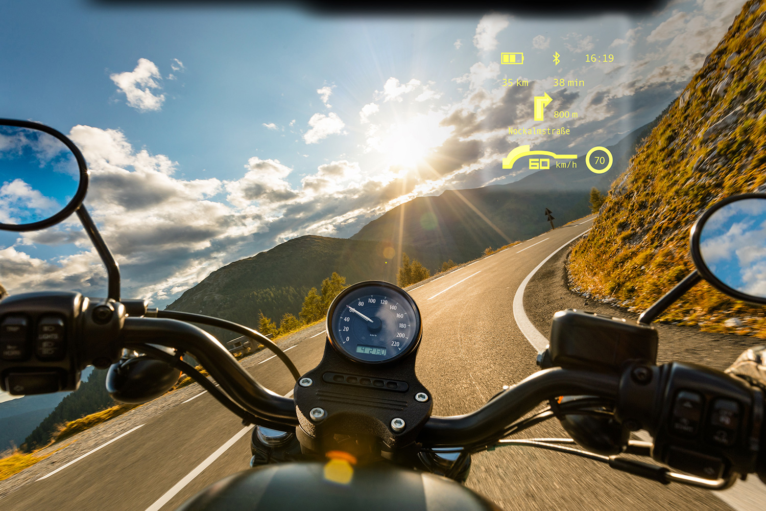 DALŠÍ NOVINKA PRO PASIVNÍ BEZPEČNOST, Head-Up DISPLAY DO PŘILBY DVISION®