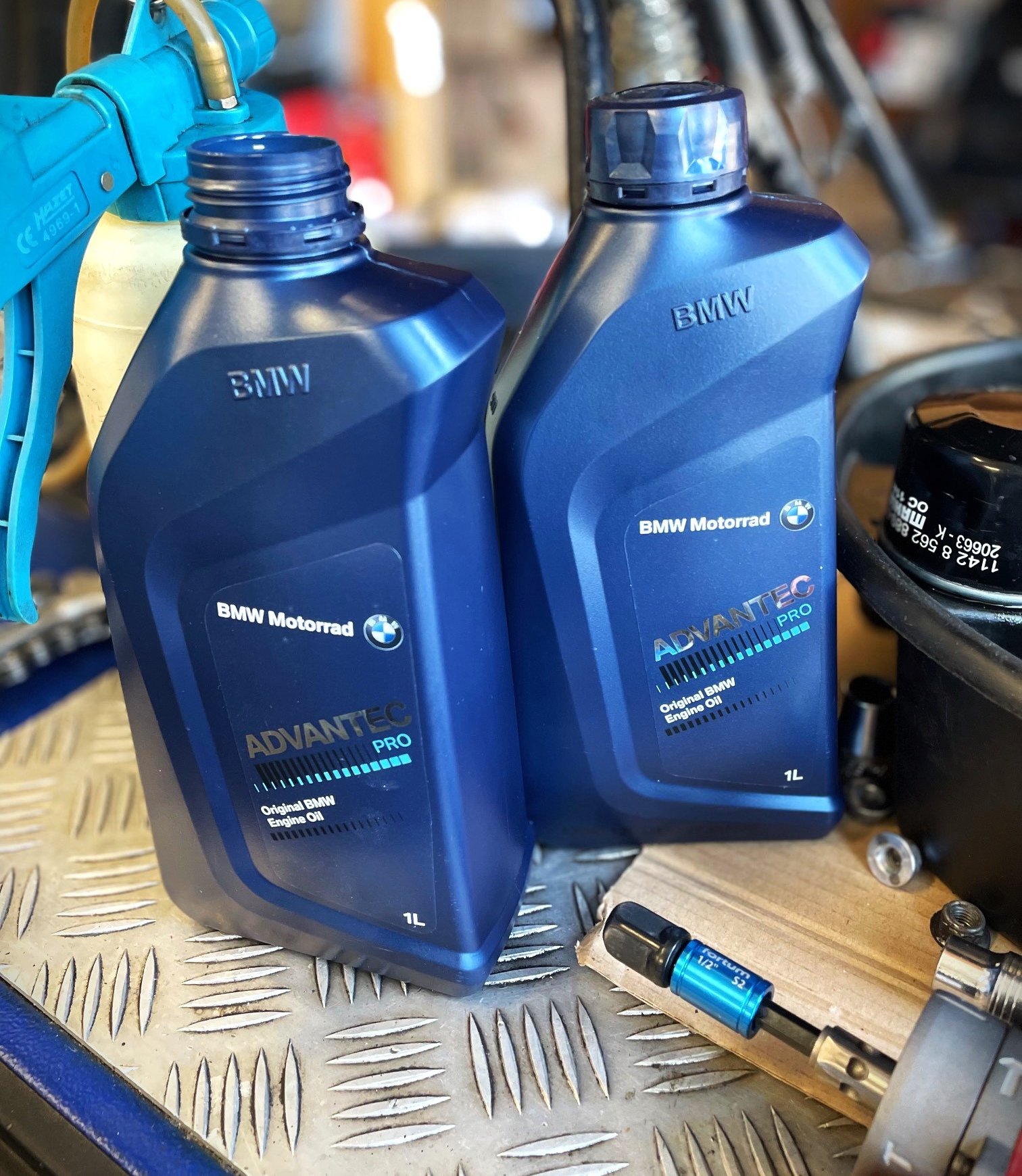 SERVISNÍ materiál a servisní intervaly BMW R1200GS LC a BMW R 1250 GS