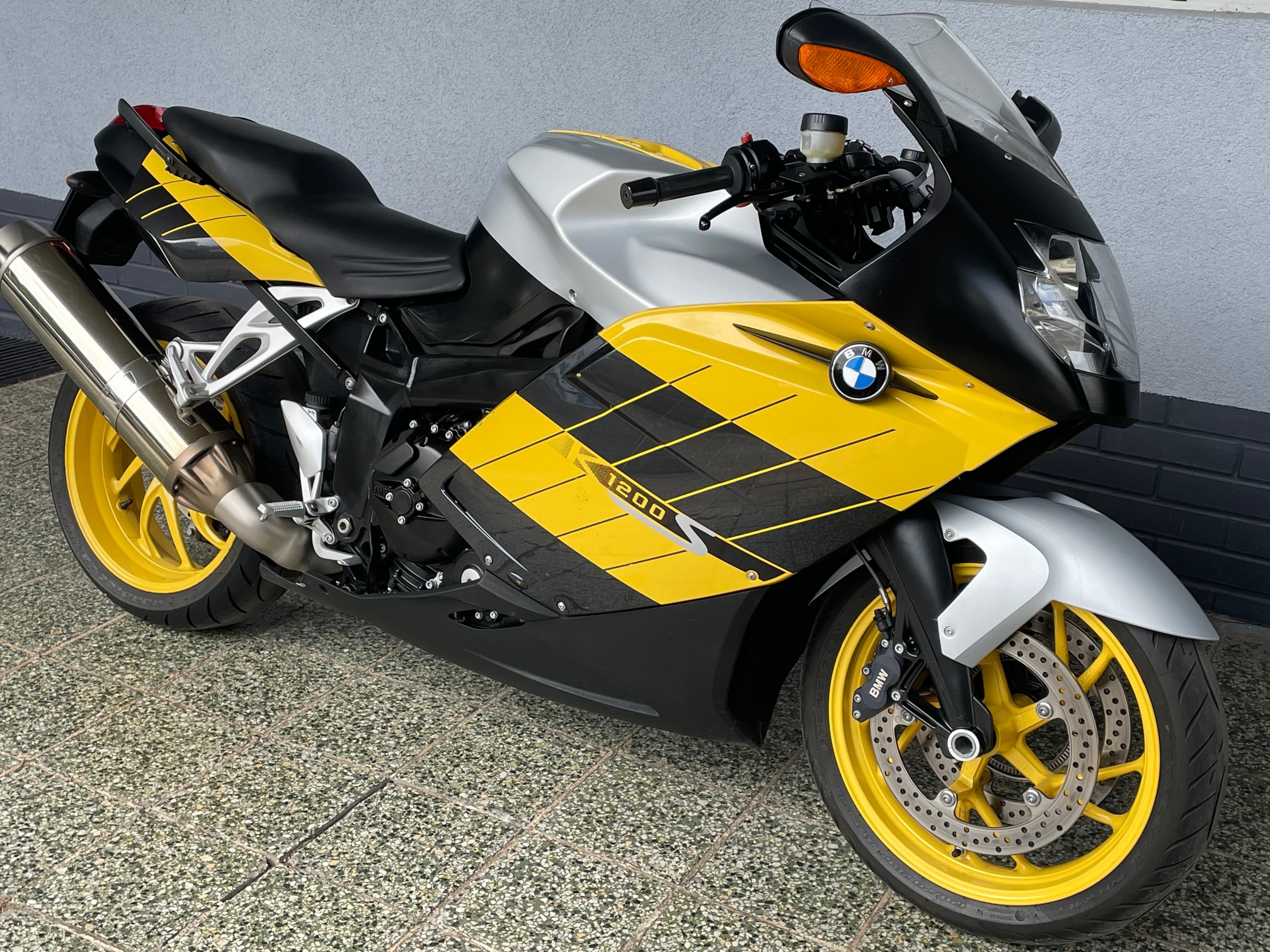 NA PRODEJ BMW  K 1200 S 1. MAJITEL, KOUPENO V ČR, ORIGINÁLNÍ STAV, CENA 119.000,-KČ Prodáno