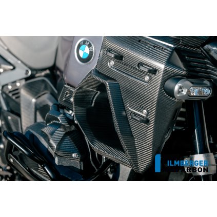 CARBONOVÝ KRYT NÁDRŽE NOSIČE BRAŠNY PRAVÝ, PRO R 1300 GS/ADVENTURE