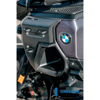 CARBONOVÝ KRYT NÁDRŽE NOSIČE BRAŠNY levý PRO R 1300 GS/ADVENTURE
