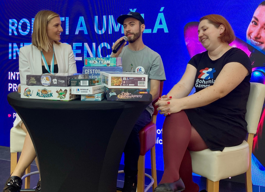 Bohemian Games oživily koutkem deskovek výstavu robotů a AI v Galerii Šantovka