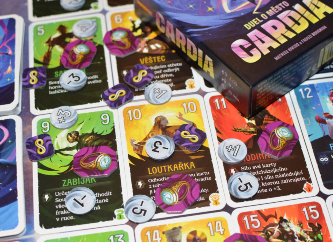 Duel o město Cardia – rychlá karetní bitva pro dva