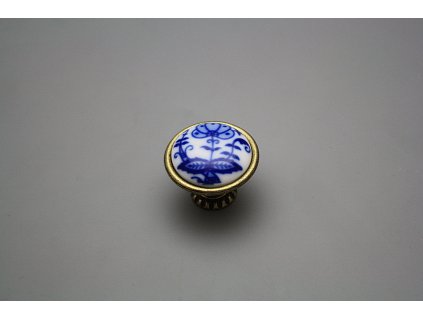 Rustikální úchytka Bohemia 35mm Cibulák List č. 1