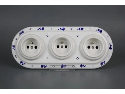 TROJZÁSUVKA dec.01.01MM ABB