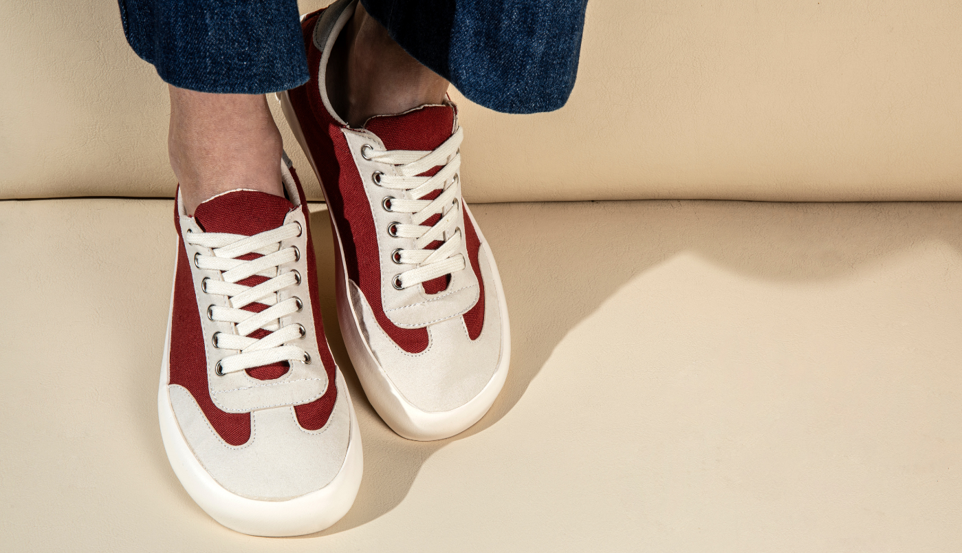 Eco-friendly dyeing of shoes and clothes: Why is it important and what are its advantages over conventional methods?