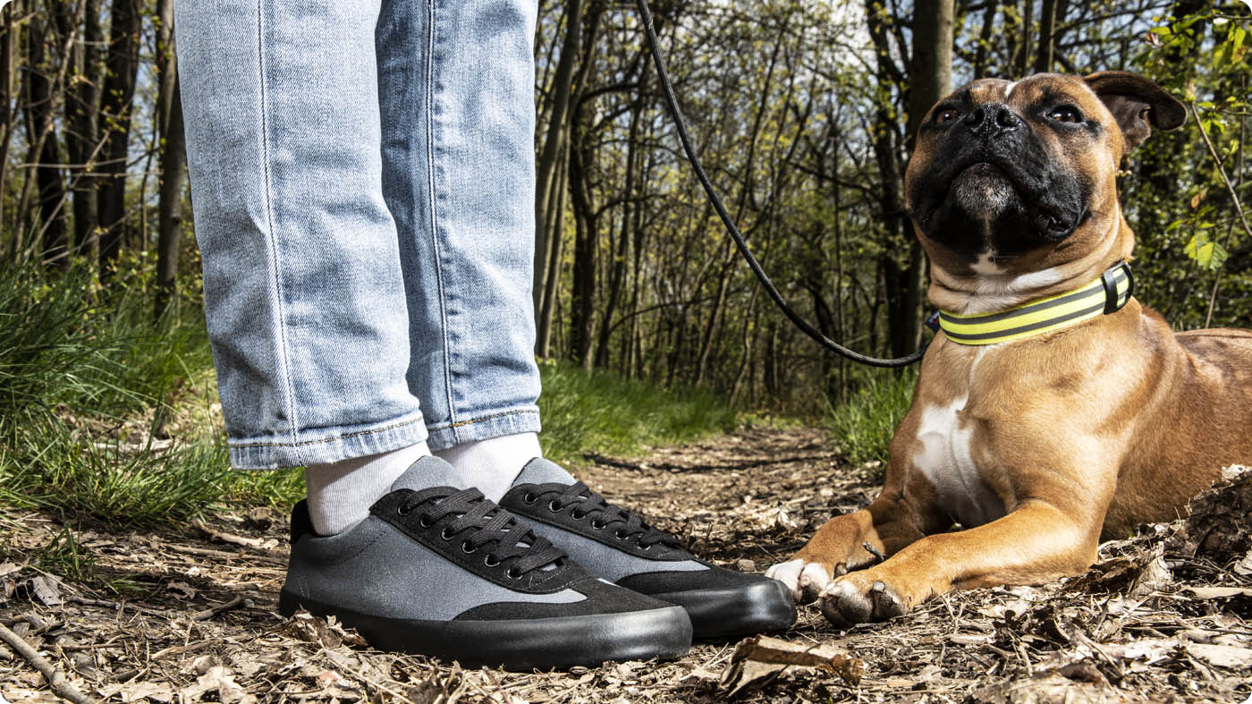 Walking in Barefoot Shoes.