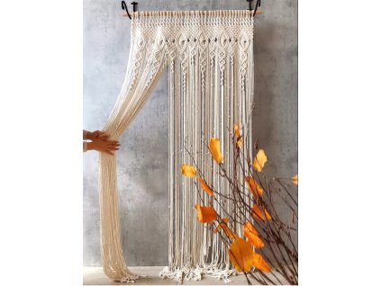 H026effae81fd41cf8f44979e87d9db34g