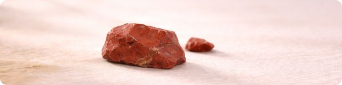 Jaspis červený přírodní