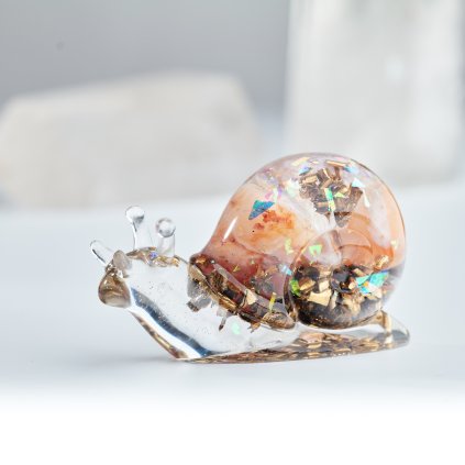 snecek-s-achatem-orgonitovy-amulet-bohomanie