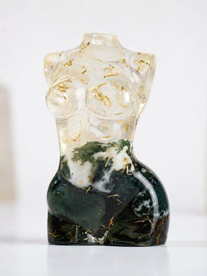 bohyne mechovy achat kristal orgonit amulet 1