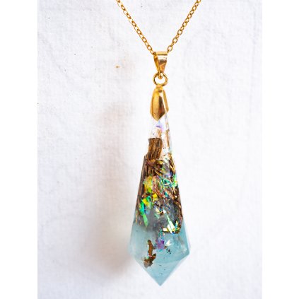 orgonitovy-nahrdelnik-s-akvamarinem-orgonitovy-sperk-2- bohomanie