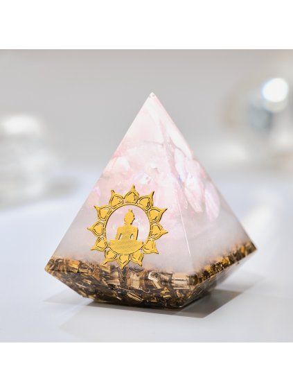 orgonit-pyramida---sebelaska--ruzenin-ohomanie