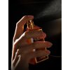bohomanie lhaya amber intense oud extrait de parfum aplikace vune
