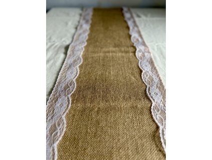 Boho jutový obrus-behúň s krajkou