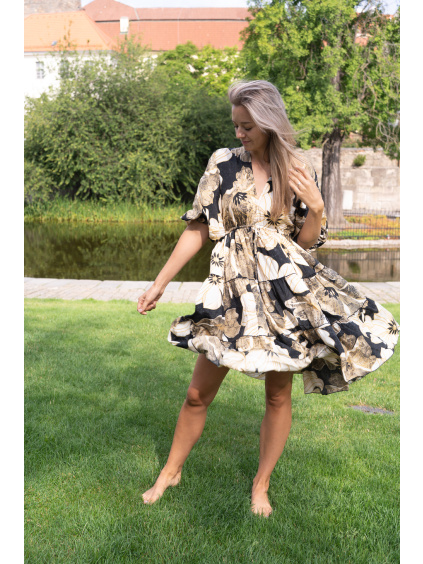Krátké šaty z hedvábné směsi - black floral