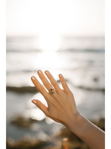 Prsten se třemi kamínky