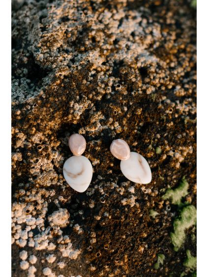 Výrazné náušnice