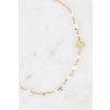 collier perles de resine blanche et pendentif fleur or 677e7fde9aef3