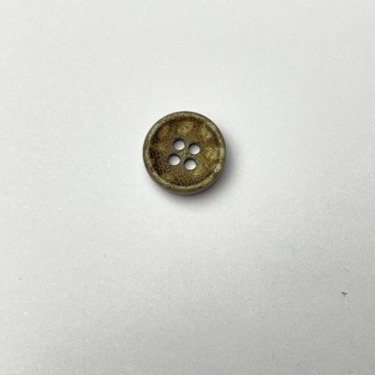 Košilový knoflík 1,1 cm šedohnědý žihaný, prošívací, čtyřdírkový