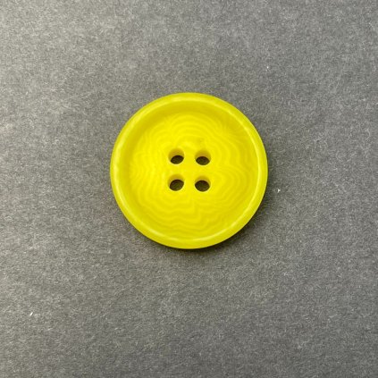 Knoflík žlutý čtyřdírkový 2,1 cm