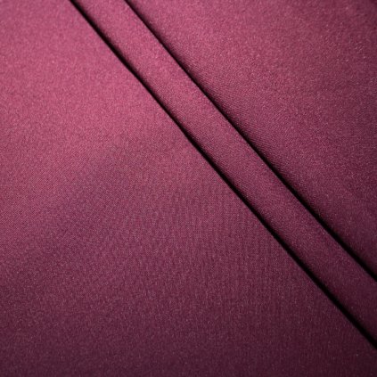 Kostýmovka jednobarevná fialová