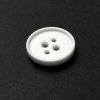 Knoflík 2,1 cm bílý, prošívací, čtyřdírkový