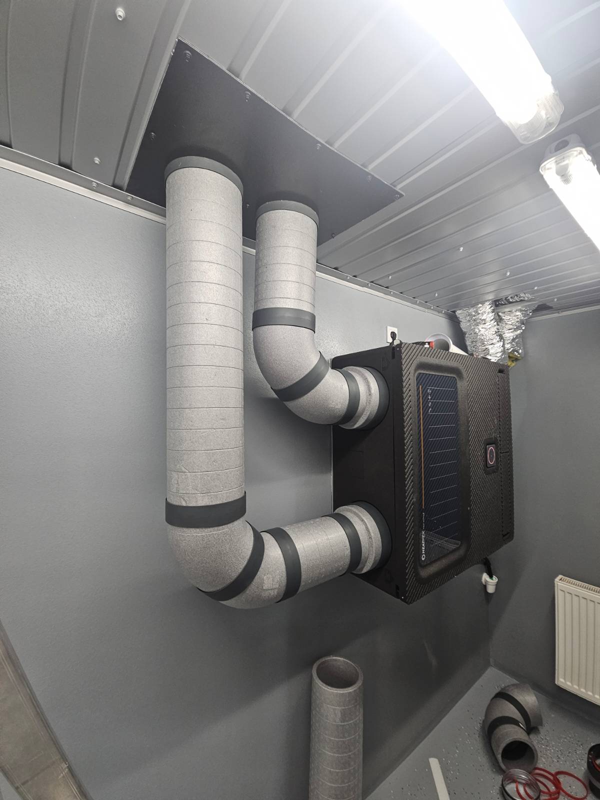 Osadená rekuperačná jednotka po montáži