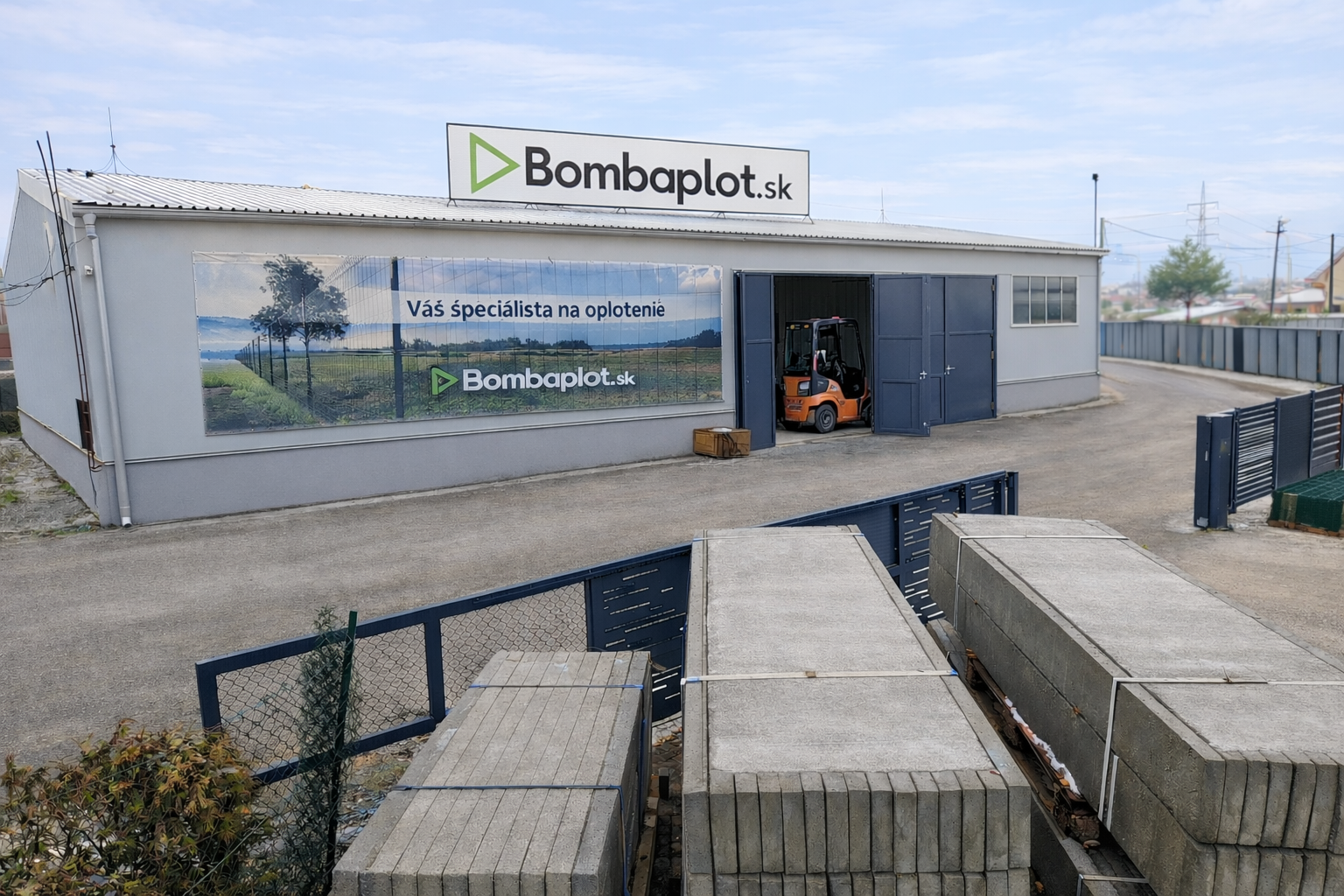 Predajňa Bombaplot - Slovenská 2743/93, Košice