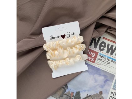 1662 set scrunchies celesse