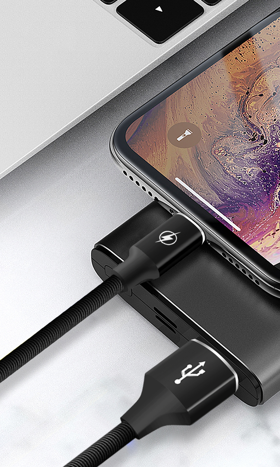 Levně Bomba iPhone USB kabel 1M Barva: Bílá