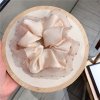 1620 1 bezova scrunchie camille