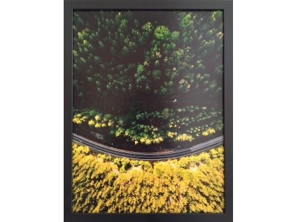 Obraz se skvěle hodí jako dekorace do vašeho bytu, nebo domu například do obýváku, či ložnice, také například do kavárny nebo do jiných relaxačních prostor. Je vhodným dárkem k narozeninám, nebo ke kolaudaci.  Tisk na papír v plastovém rámu. Rozměr obrazu: 33x43cm.