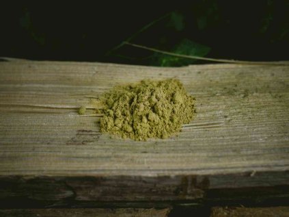 Gold Maeng Da Kratom Bonghemia — zlatý kratom Maeng Da pro energii i relaxaci