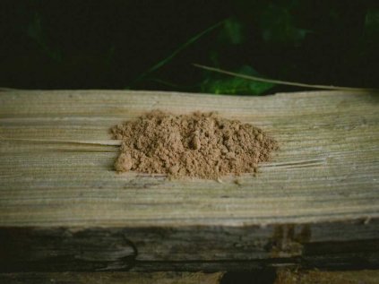 Red Bali Kratom Bonghemia — červený Bali Kratom pro relaxaci