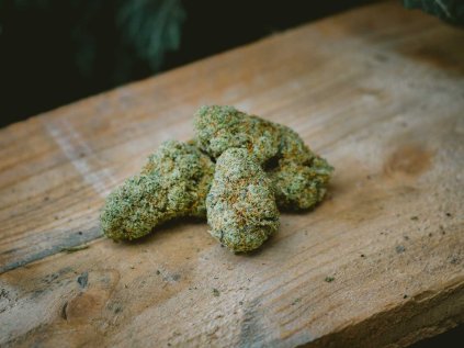 CBD květ Banana Runtz 1g — prémiové sušení od Bonghemia